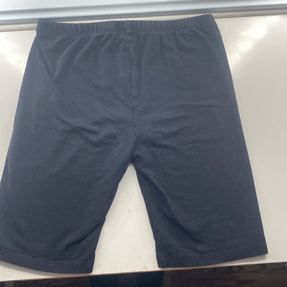 Black biker shorts, Size Large 10/12 - Picture 3 of 3